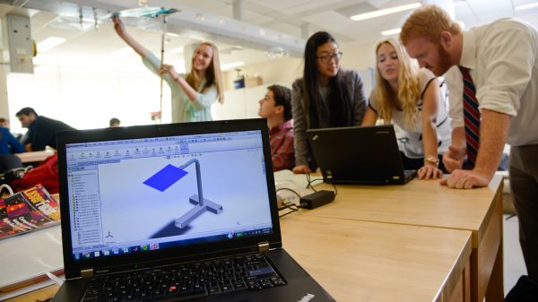 students working on 3-D modeling